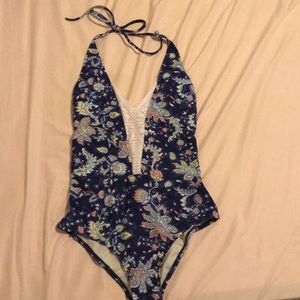 One piece swimsuit